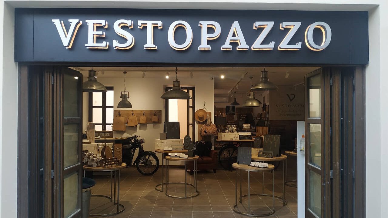Μεταλλικά γράμματα με κρυφό φωτισμό - by Neon Στάθμη